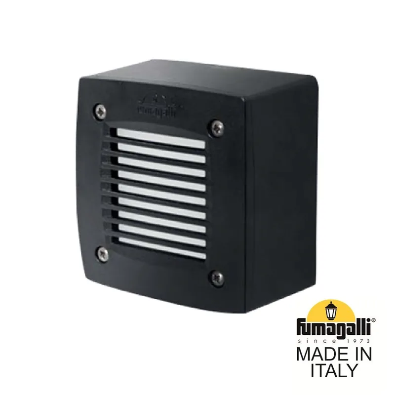Светильник для подсветки лестниц накладной FUMAGALLI EXTRALETI 100 Square-GR 3S2.000.000.AYG1L — уличный светильник Fumagalli